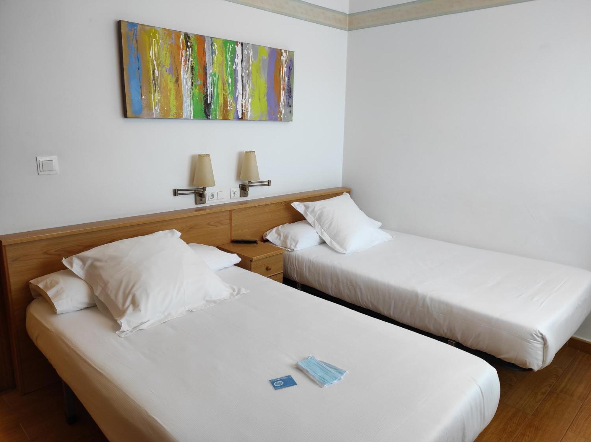Hotel La Casa Del Abuelo 타피아 데 카사리에고 외부 사진